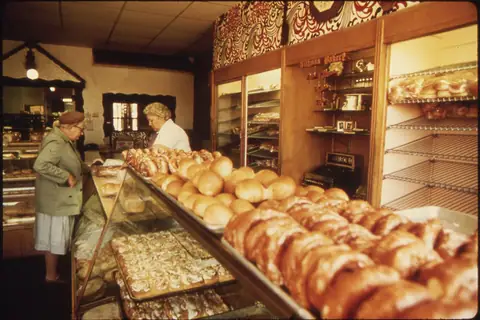 Peacocks Bakery photo 2